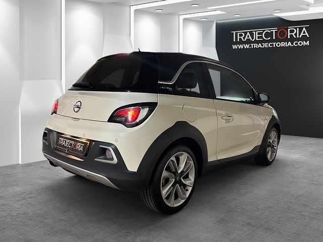 Usado Opel Adam 116 HP (85 kW) 2014 Branco Citadino