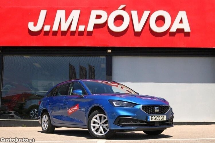 Azul Usado 2024 Seat Leon ST Style Carrinha | € 23.990 (Preço justo) - Imagem 1/1
