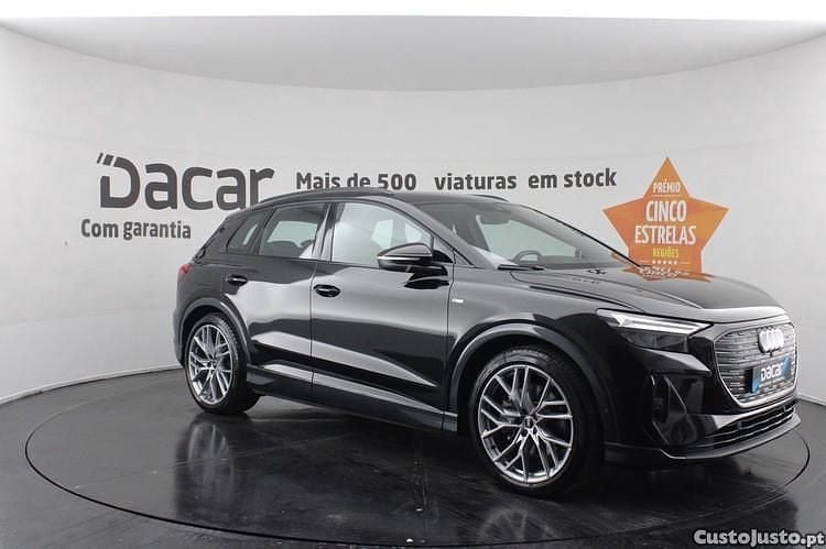 Preto Usado 2022 Audi Q4 e-tron S-Line SUV | € 37.899 (Preço elevado) - Imagem 1/1