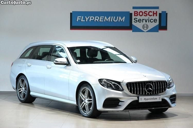 Cinza Usado 2017 Mercedes E220 AMG line Carrinha | € 27.990 (Preço justo) - Imagem 1/1