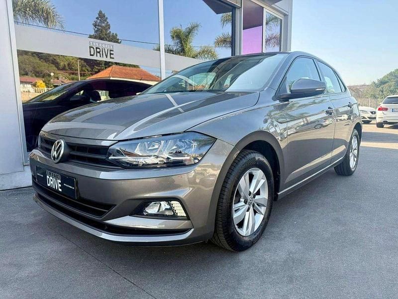 Cinza Usado 2019 VW Polo | € 13.900 (Preço justo) - Imagem 1/4