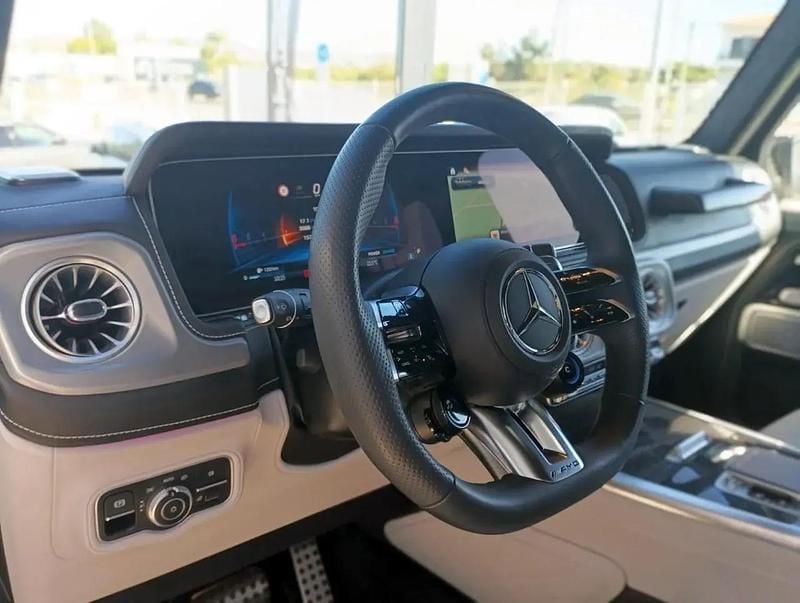 Usado Mercedes G63 AMG AMG 585 HP (430 kW) 2024 Branco SUV