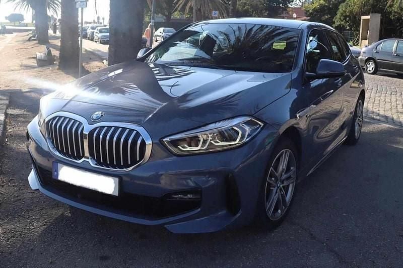 Cinzento Usado 2020 BMW 116 Citadino | € 20.000 (Bom preço) - Imagem 1/4