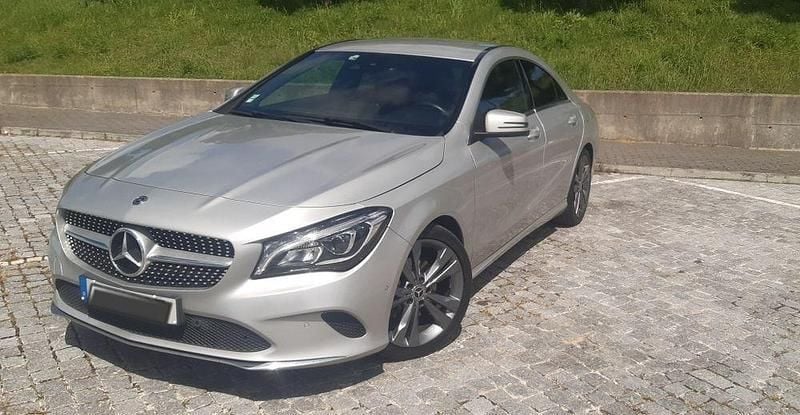 Usado 2017 Mercedes CLA200 Coupé | € 21.500 (Super Preço) - Imagem 1/4