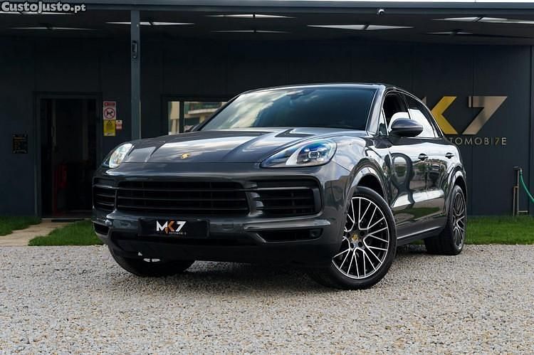 Cinza Usado 2019 Porsche Cayenne Platinum Edition SUV | € 59.990 (Super Preço) - Imagem 1/1