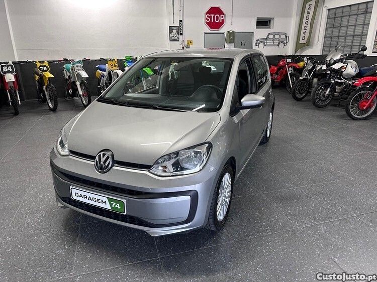 Cinza Usado 2018 VW up! Move Citadino | € 8.250 (Preço justo) - Imagem 1/1