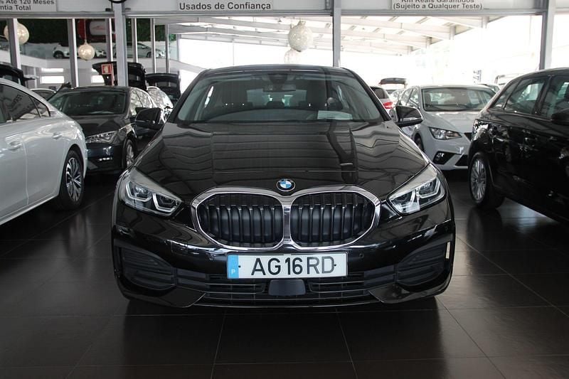 Preto Usado 2021 BMW 116 Citadino | € 21.500 (Bom preço) - Imagem 1/4