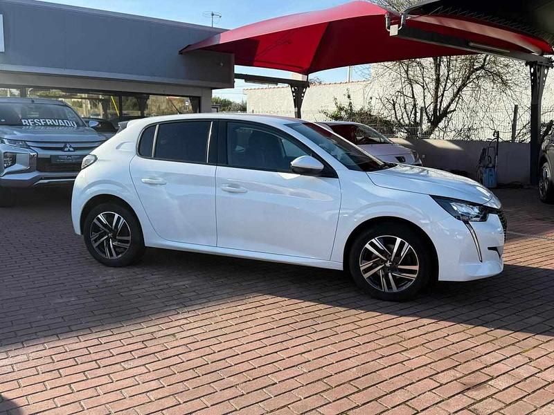 Usado Peugeot 208 102 HP (75 kW) 2022 Branco Citadino