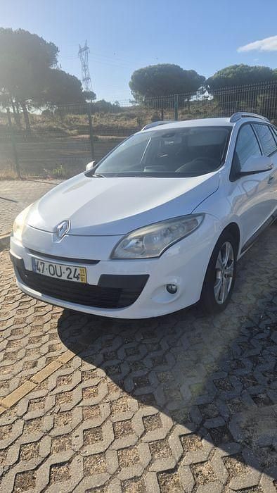 Usado 2011 Renault Mégane III Sedan | € 6.000 (Preço justo) - Imagem 1/4