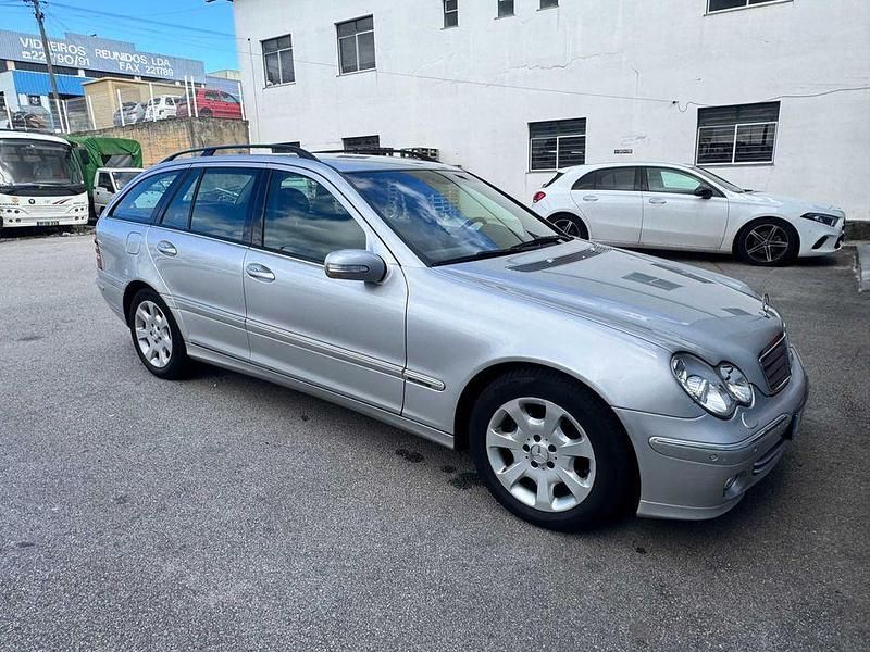 Usado 2004 Mercedes C220 Sedan | € 9.750 (Preço justo) - Imagem 1/4