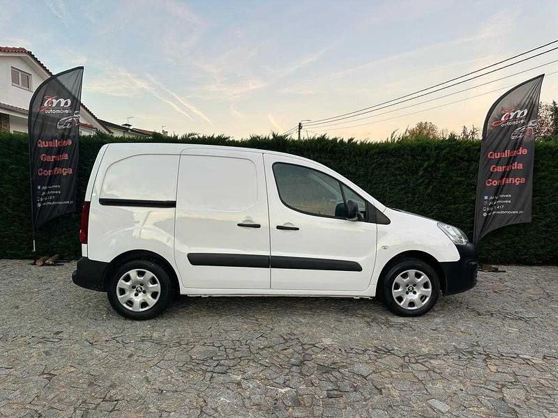 Usado Peugeot Partner 100 HP (73 kW) 2015 Branco Monovolume