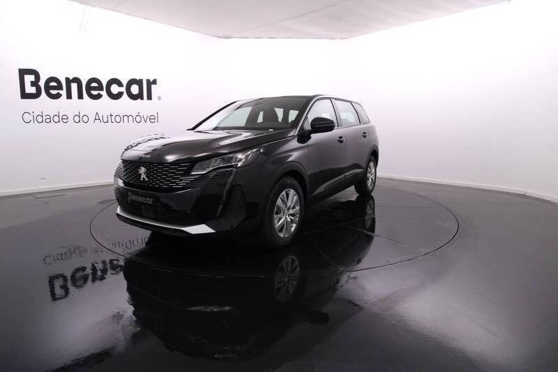 Preto Usado 2023 Peugeot 5008 Active Monovolume | € 30.900 (Preço justo) - Imagem 1/4