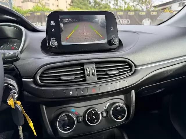 Usado Fiat Tipo Mirror 95 HP (69 kW) 2020 Cinzento Carrinha