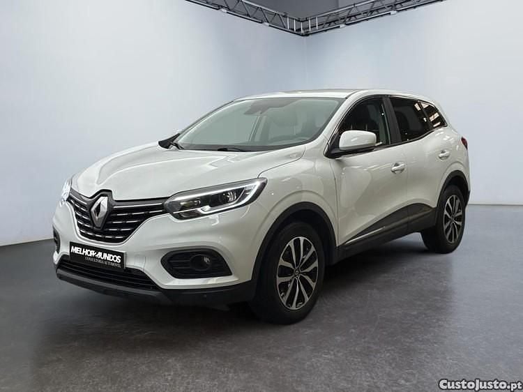 Branco Usado 2022 Renault Kadjar Evolution SUV | € 21.950 (Preço justo) - Imagem 1/1
