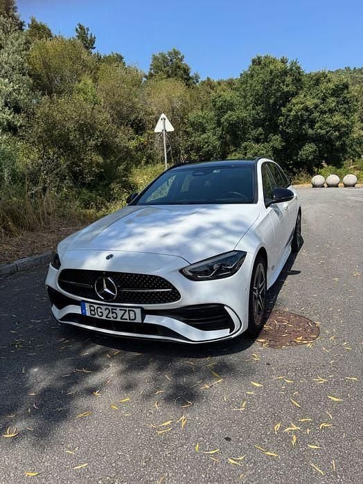 Usado 2022 Mercedes C300e AMG Sedan | € 44.500 (Bom preço) - Imagem 1/4