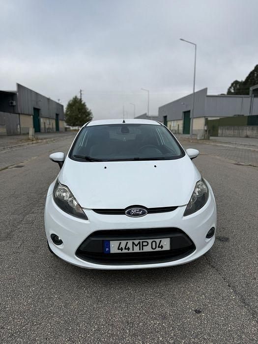 Usado 2012 Ford Fiesta Citadino | € 4.350 (Bom preço) - Imagem 1/4