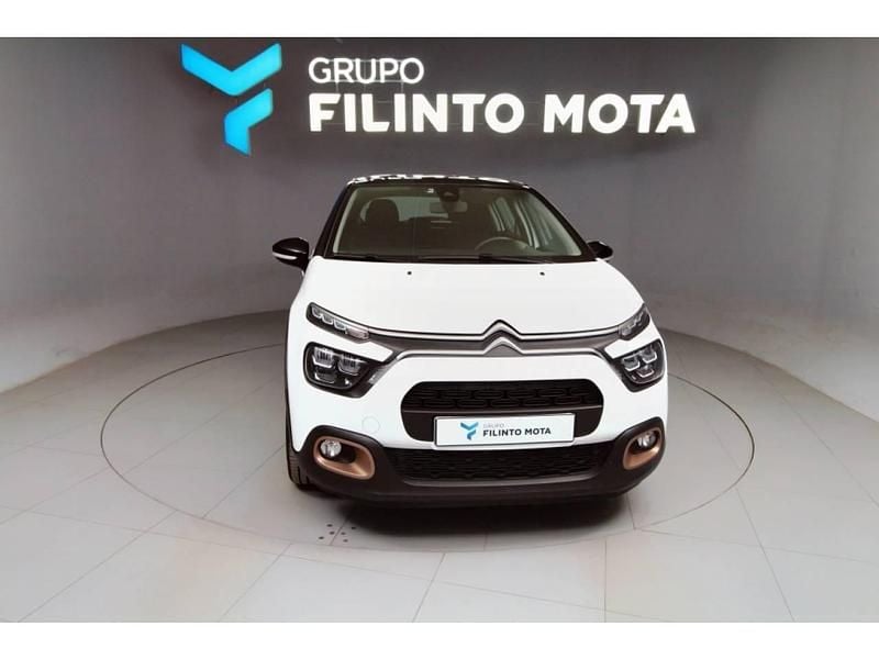 Branco Usado 2023 Citroën C3 PureTech Citadino | € 13.290 (Preço justo) - Imagem 1/4