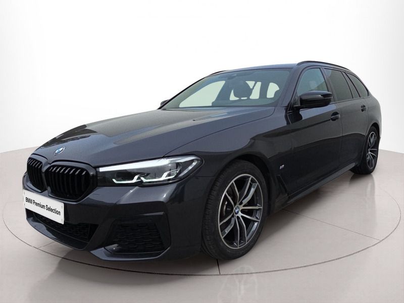 Cinzento Usado 2023 BMW 520 Shadowline Carrinha | € 47.900 (Bom preço) - Imagem 1/4