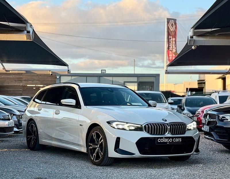 Branco Usado 2022 BMW 320 Coupé | € 35.900 - Imagem 1/4