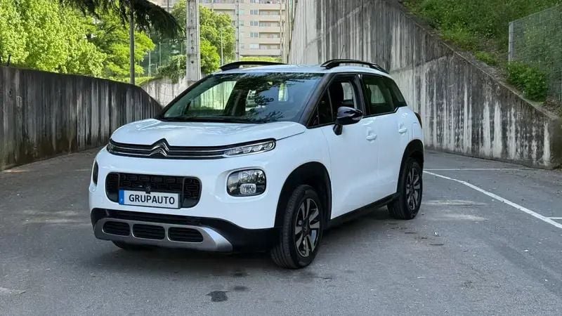 Branco glaciar Usado 2018 Citroën C3 Aircross Shine SUV | € 13.500 (Preço justo) - Imagem 1/4
