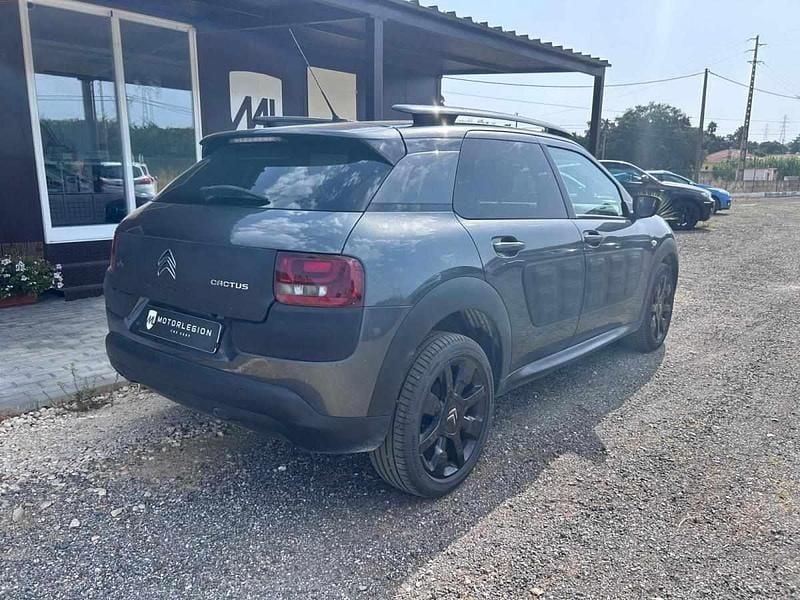 Usado Citroën C4 Cactus PureTech 110 HP (80 kW) 2015 Cinzento Citadino