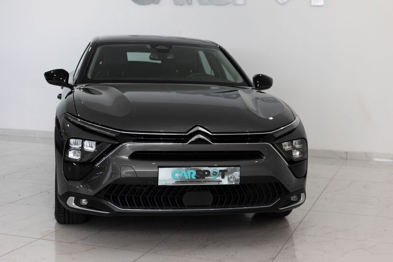 Cinza Usado 2023 Citroën C5 X Feel Sedan | € 22.480 (Preço justo) - Imagem 1/4