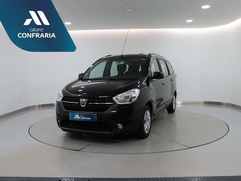 Usado Dacia Lodgy Comfort Plus 110 HP (80 kW) 2018 Preto Monovolume