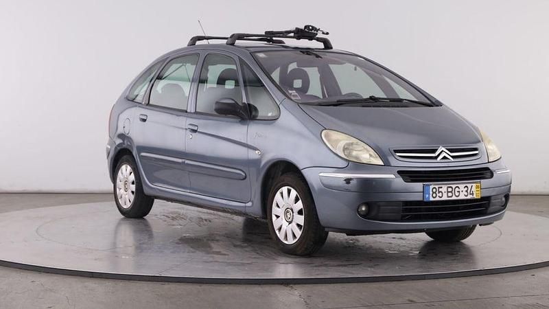 Usado 2006 Citroën Xsara Picasso Comfort Monovolume | € 2.500 - Imagem 1/4
