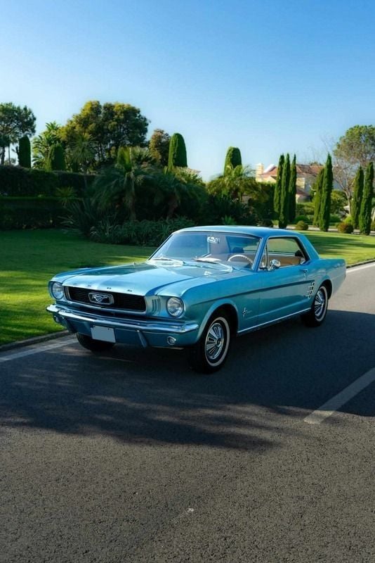 Azul Usado 1966 Ford Mustang | € 48.500 - Imagem 1/4