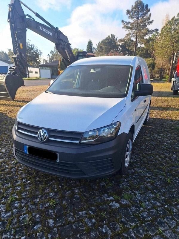 Branco Usado 2019 VW Caddy Monovolume | € 14.500 (Preço justo) - Imagem 1/4