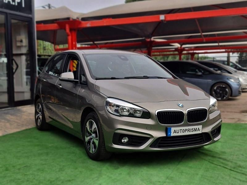Usado BMW 216 Comfort Edition 116 HP (85 kW) 2015 Cinza Carrinha