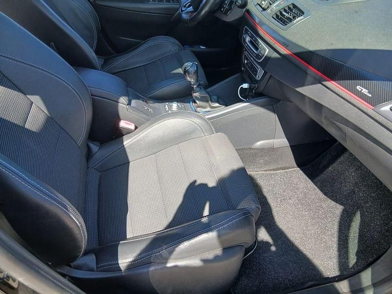 Usado Renault Mégane III 110 HP (80 kW) 2014 Sedan