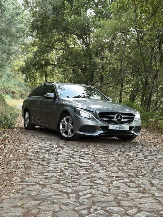 Usado 2014 Mercedes C220 Sedan | € 18.500 (Preço justo) - Imagem 1/4