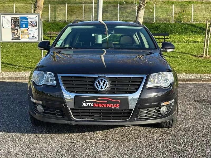 Usado VW Passat 105 HP (77 kW) 2010 Preto Sedan