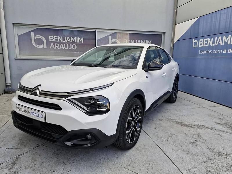 Usado Citroën e-C4 Feel 100 kW (136 HP) 2024 Branco Citadino