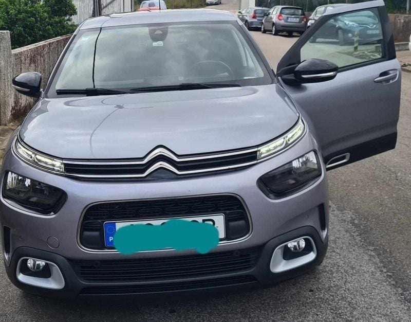 Cinzento Usado 2020 Citroën C4 Cactus Citadino | € 16.790 (Preço elevado) - Imagem 1/4