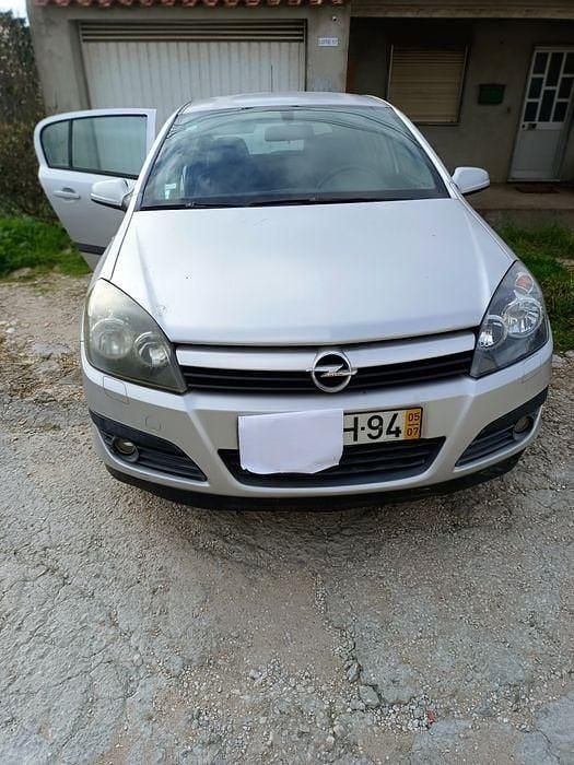 Usado 2005 Opel Astra Cosmo Sedan | € 3.500 (Preço justo) - Imagem 1/4