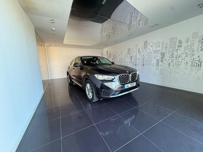 Usado BMW X4 190 HP (139 kW) 2021 Preto SUV