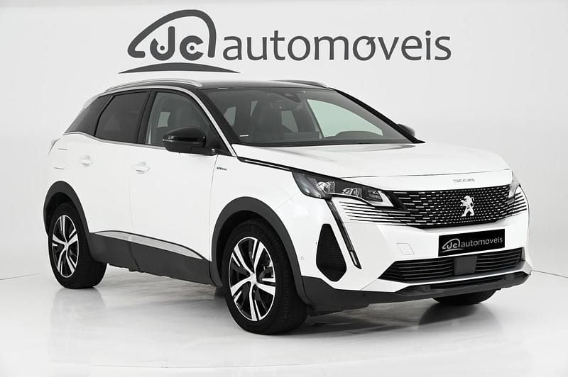 Branco Usado 2023 Peugeot 3008 GT SUV | € 27.500 (Preço justo) - Imagem 1/4