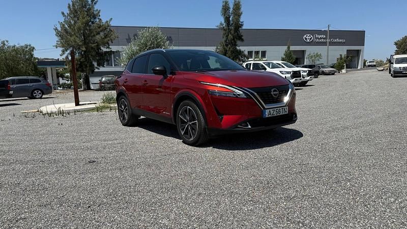 Vermelho Usado 2023 Nissan Qashqai SUV | € 32.900 (Preço justo) - Imagem 1/4