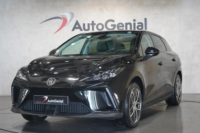 Usado MG MG4 EV 150 kW (204 HP) 2026 Preto Citadino