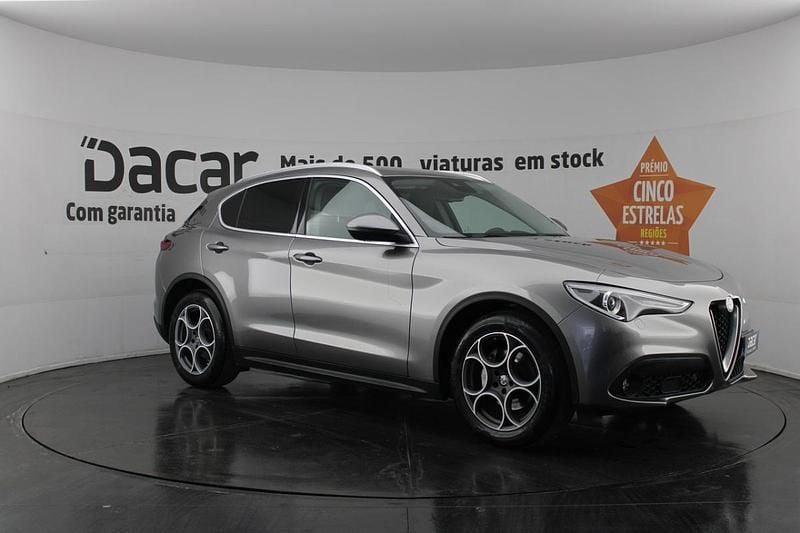 Cinza Usado 2019 Alfa Romeo Stelvio Super SUV | € 27.899 (Preço justo) - Imagem 1/4
