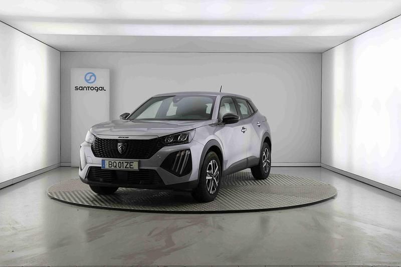 Usado Peugeot 2008 Style 102 HP (75 kW) 2025 Cinzento SUV