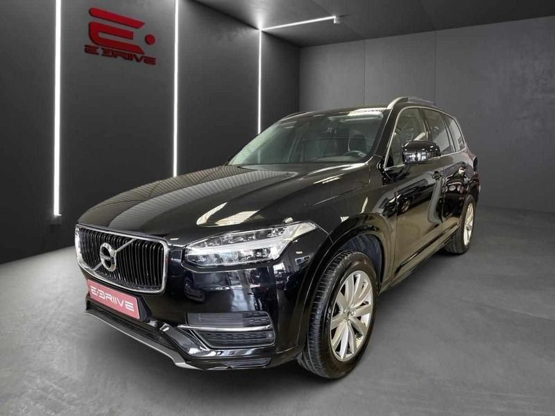Preto Usado 2018 Volvo XC90 Momentum SUV | € 45.980 (Caro) - Imagem 1/4