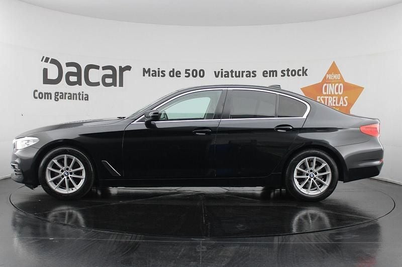 Usado BMW 518 150 HP (110 kW) 2019 Preto Sedan