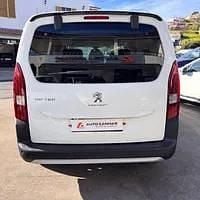 Usado Peugeot Rifter 130 HP (95 kW) 2022 Monovolume