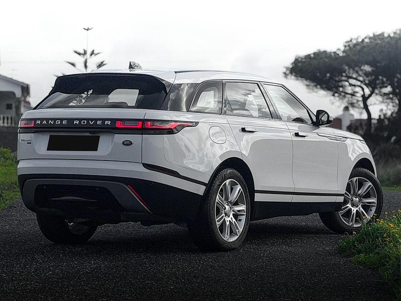 Usado Land Rover Range Rover SE Dynamic 404 HP (297 kW) 2022 Branco SUV