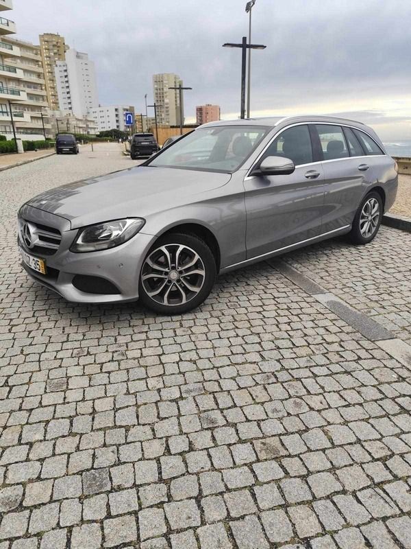 Cinzento Usado 2016 Mercedes C200 Carrinha | € 20.500 (Preço justo) - Imagem 1/4