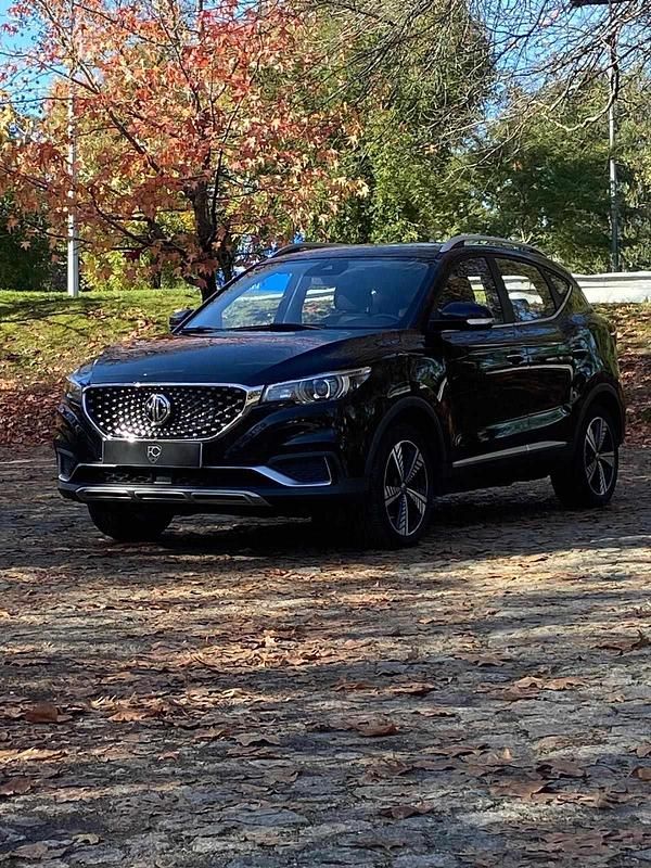 Usado MG ZS 105 kW (143 HP) 2020 Preto SUV