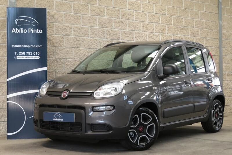 Cinza Usado 2022 Fiat Panda City Life Citadino | € 11.900 (Preço justo) - Imagem 1/4